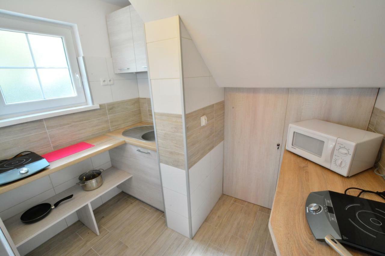 Czarmorza Pokoje Goscinne Mielno  Bagian luar foto